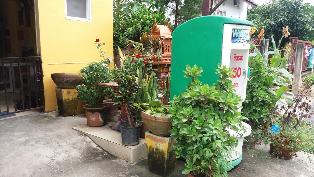 Holiday Chiang Mai Exterior foto
